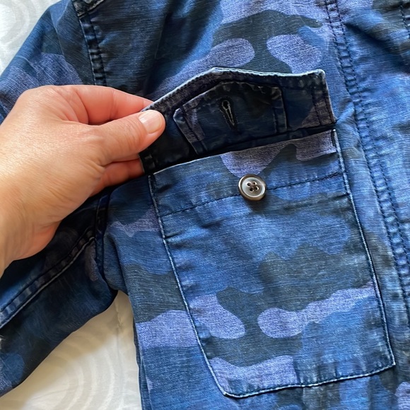 GAP Blue Camo Utility Jacket - Women’s Size S - Picture 10 of 15